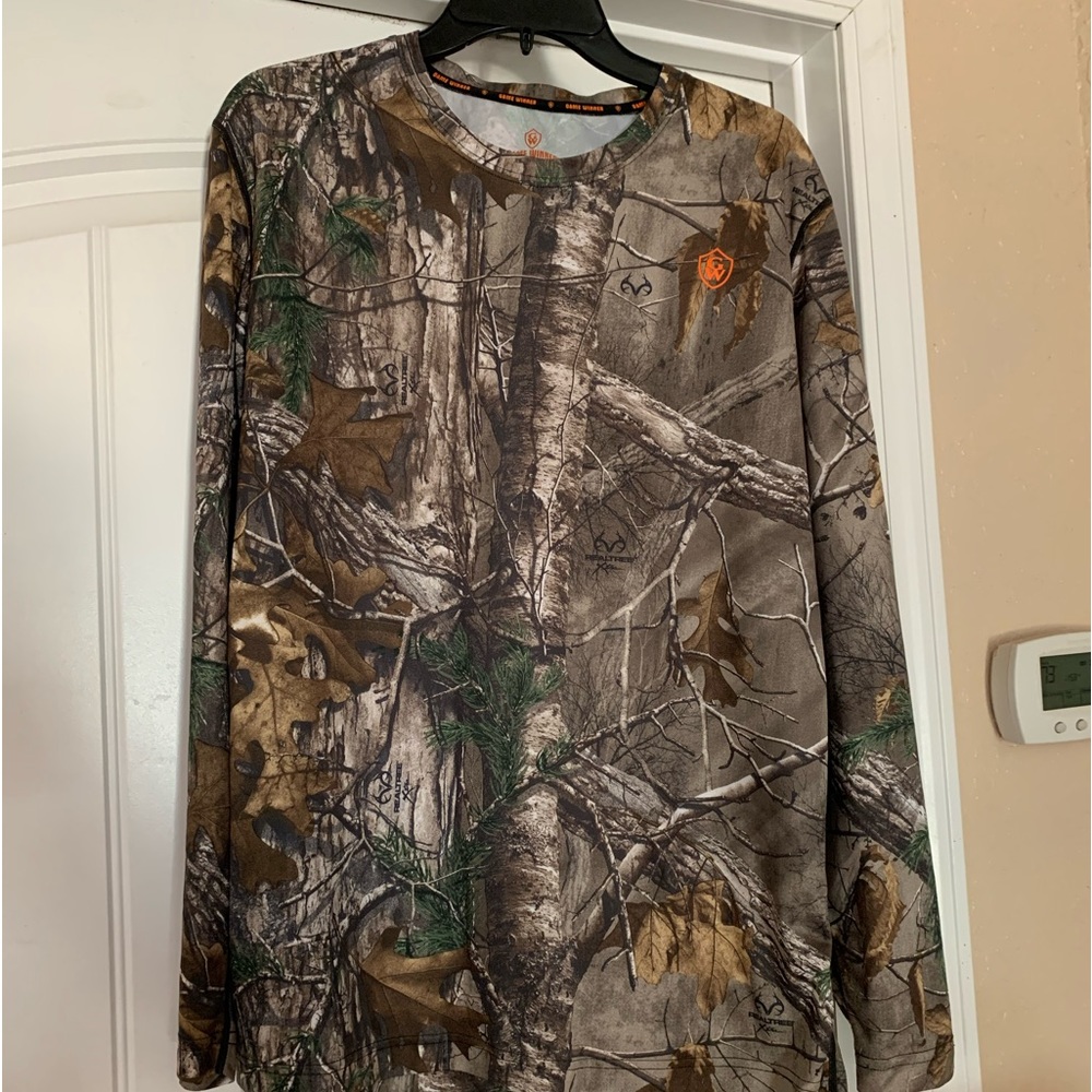 Long sleeve camo shirt size XL by Game Winner
